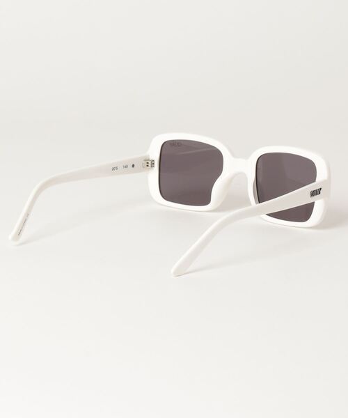 quay(キー)の「Quay Kylie (キー カイリー)(ホワイト)(Women's)(QC215)(サングラス・レディース・ホワイト・FREE)」の4枚目の写真