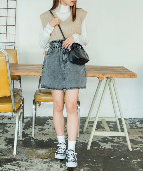 WEGO（ウィゴー）の「WEGO/ケーブルショートニットベスト（ベスト・レディース・ブラック/ベージュ/グリーン/キナリ・FREE）」の20枚目の写真