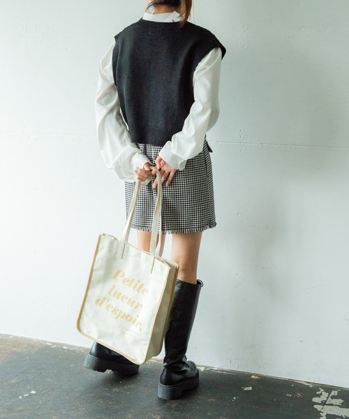 WEGO（ウィゴー）の「WEGO/ケーブルショートニットベスト（ベスト・レディース・ブラック/ベージュ/グリーン/キナリ・FREE）」の16枚目の写真