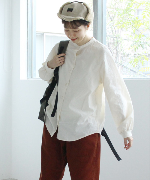 PAR ICI KLASSISK(パーリッシィクラシスク)の「フィンクスブロード伊吹染め 袖リブブラウス (セットアップ対応)(シャツ/ブラウス・レディース・グリーン/アイボリー/レッド・FREE)」の22枚目の写真