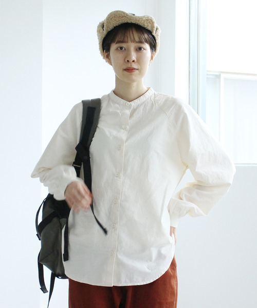 PAR ICI KLASSISK(パーリッシィクラシスク)の「フィンクスブロード伊吹染め 袖リブブラウス (セットアップ対応)(シャツ/ブラウス・レディース・グリーン/アイボリー/レッド・FREE)」の21枚目の写真