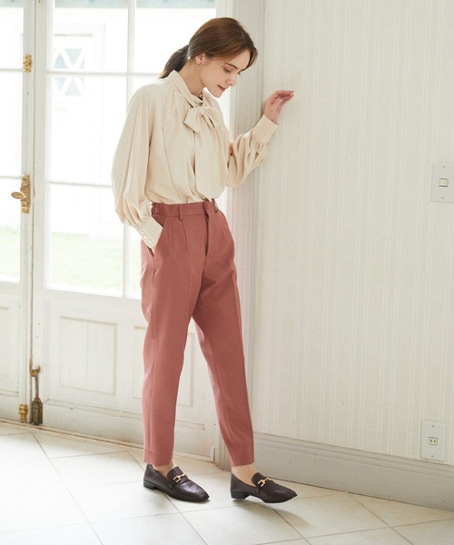 Rewde(ルゥデ)の「テーパードパンツ(1R12-09081)(その他パンツ・レディース・ブラック/グリーン/ライトグレー/モーブ系・S/M/L)」の5枚目の写真