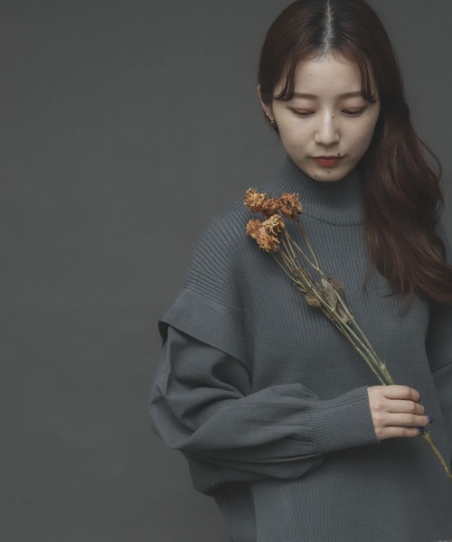 SENSE OF PLACE by URBAN RESEARCH（センスオブプレイスバイアーバンリサーチ）の「ストレッチショルダータックセーター（ニット/セーター・レディース・アイボリー/ブラック/イエロー/ライトカーキ/ブルー・ONE）」の4枚目の写真