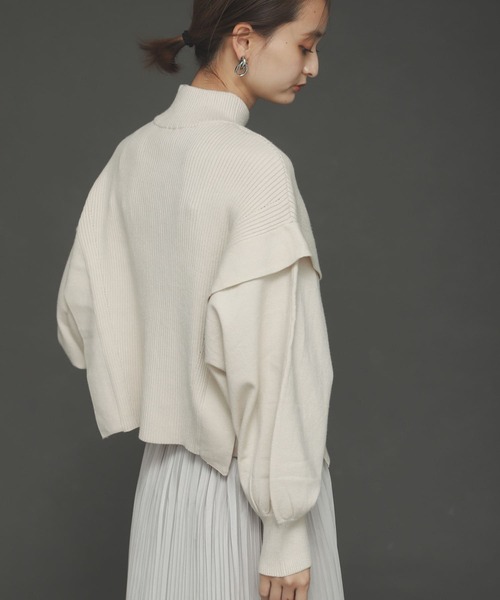 SENSE OF PLACE by URBAN RESEARCH（センスオブプレイスバイアーバンリサーチ）の「ストレッチショルダータックセーター（ニット/セーター・レディース・アイボリー/ブラック/イエロー/ライトカーキ/ブルー・ONE）」の11枚目の写真