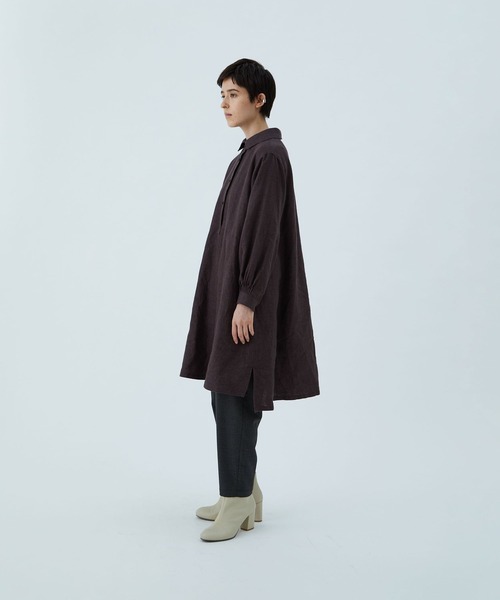 conges payes ADIEU TRISTESSE(コンジェ ペイエ アデュートリステス)の「リネンチュニック(チュニック・レディース・キナリ/チャコール・38)」の4枚目の写真