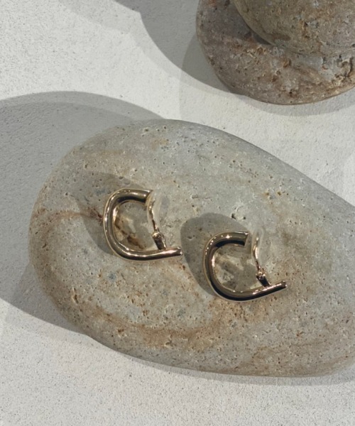 Aunt Marie's（アントマリーズ）の「Ennui Design earring / アンニュイデザインイヤリング（イヤリング・レディース・シルバー/ゴールド・FREE）」の9枚目の写真