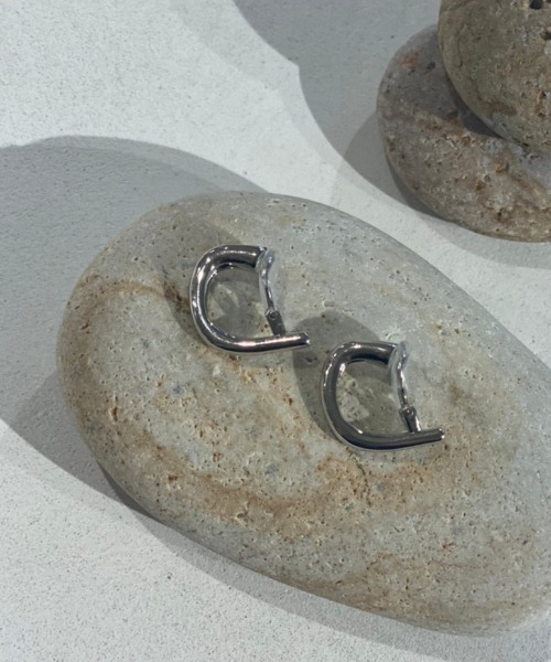 Aunt Marie's（アントマリーズ）の「Ennui Design earring / アンニュイデザインイヤリング（イヤリング・レディース・シルバー/ゴールド・FREE）」の15枚目の写真