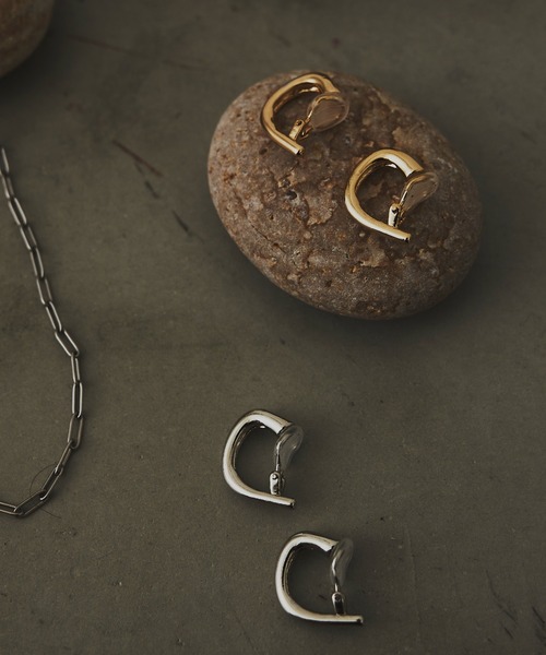 Aunt Marie's（アントマリーズ）の「Ennui Design earring / アンニュイデザインイヤリング（イヤリング・レディース・シルバー/ゴールド・FREE）」の22枚目の写真