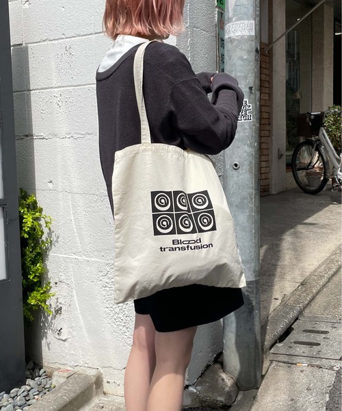 WEGO（ウィゴー）の「WEGO/グラフィックウォッシュトート（トートバッグ・メンズ・その他1/その他2/その他3/その他4/その他5/その他6・FREE）」の6枚目の写真