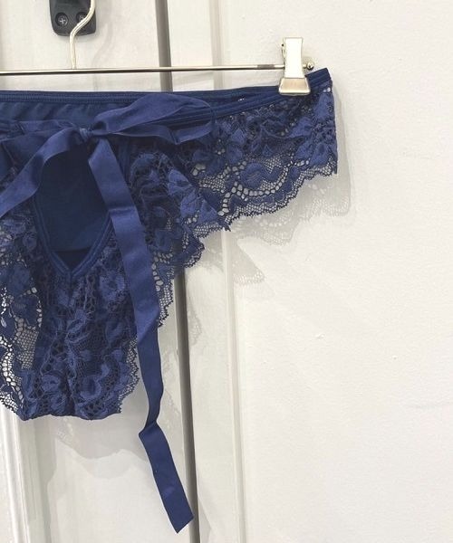 ANNEBRA(アンブラ)の「Palace バックデザインショーツ(ショーツ・レディース・ピンク/ネイビー・L/XL/M)」の15枚目の写真