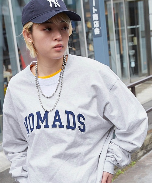ビッグシルエット ナイロン/サテン刺繍カレッジロゴ 長袖Tシャツ