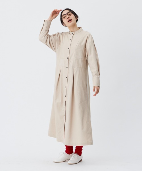 Libra Cue(リブラ キュー)の「ドットボタンミリタリーワンピース/トールサイズ展開あり(ワンピース・レディース・ベージュ/ネイビー・1/2)」の3枚目の写真