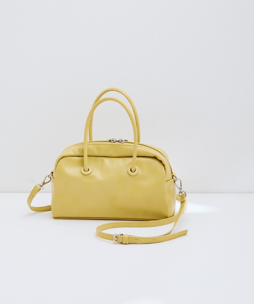 ADAM ET ROPE'（アダムエロペ）の「【一部直営店舗・WEB限定】ラウンドボストンバッグ（ボストンバッグ・レディース・ホワイト/ブラック/イエロー・FREE）」の3枚目の写真