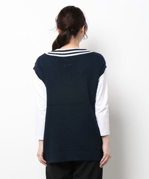 ANDGEEBEE（アンジービー）の「UNISEX ラインニットベスト（ベスト・レディース・ネイビー/ホワイト・MEDIUM）」の3枚目の写真