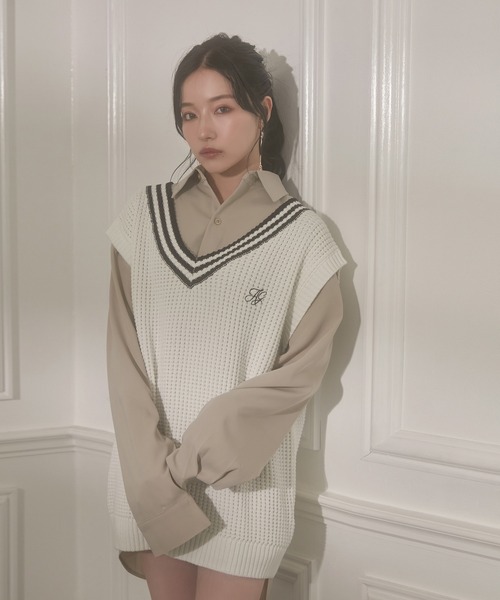 ANDGEEBEE（アンジービー）の「UNISEX ラインニットベスト（ベスト・レディース・ネイビー/ホワイト・MEDIUM）」の6枚目の写真