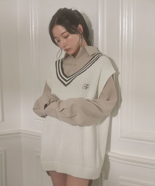 ANDGEEBEE（アンジービー）の「UNISEX ラインニットベスト（ベスト・レディース・ネイビー/ホワイト・MEDIUM）」の7枚目の写真