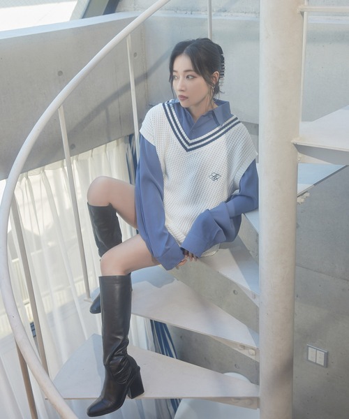 ANDGEEBEE（アンジービー）の「UNISEX ラインニットベスト（ベスト・レディース・ネイビー/ホワイト・MEDIUM）」の13枚目の写真