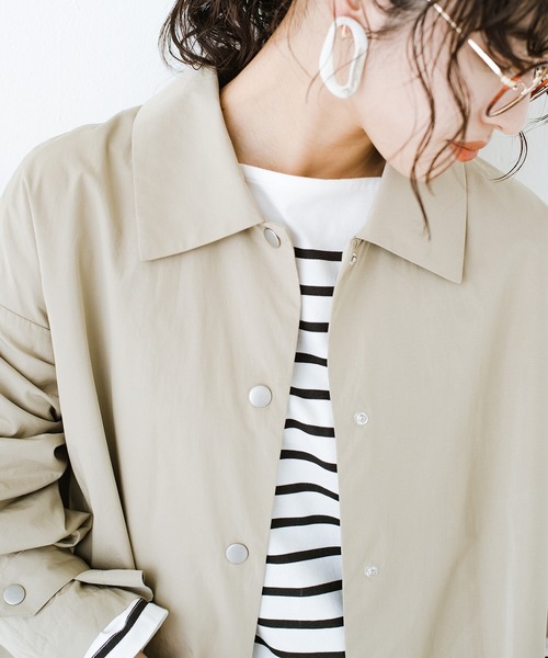 haco!（ハコ）の「今こそ見直す春の定番！カジュアルさと大人っぽさの共存を図る！　軽やかに羽織ってかっこいいステンカラーコートby who made me（ステンカラーコート・レディース・ベージュ・SMALL/MEDIUM/LARGE/X-LARGE）」の17枚目の写真