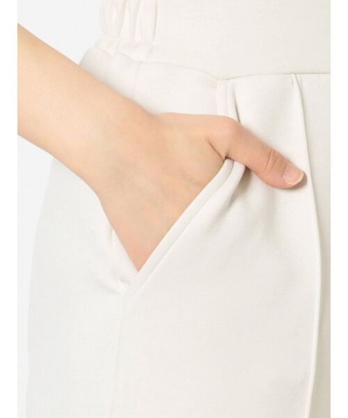 RESEXXY（リゼクシー）の「ピンタックスウェットパンツ【セットアップ着用可能】（その他パンツ・レディース・ブラック/オフホワイト/モカ・FREE）」の17枚目の写真