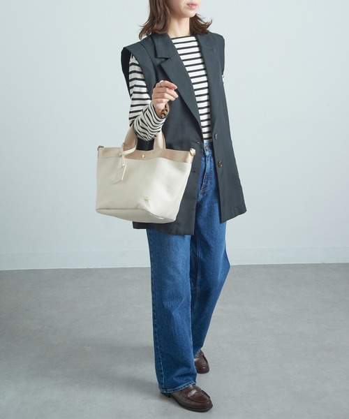 BEVERLY HILLS POLO CLUB(ビバリーヒルズポロクラブ)の「【BEVERLY HILLS POLO CLUB】《別注》Wフェイスランチトート(トートバッグ・レディース・ブラック/ホワイト/ホワイト系その他/グレー/ベージュ/グレイッシュベージュ/ホワイト系その他2・FREE)」の14枚目の写真