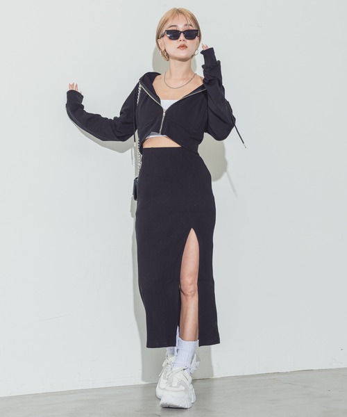 BLONDEY（ブロンディ）の「タイトスリットリブスカート（スカート・レディース・チャコールグレー/ブラック/モカ・FREE）」の16枚目の写真