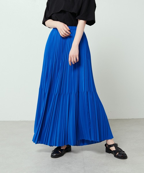 Lui's（ルイス）の「ランダムプリーツスカート（スカート・レディース・レッド/ブルー/ブラック・FREE）」の2枚目の写真