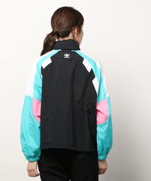 アディダスプロフェッショナル ウィンドブレーカー セットアップ ハーフジップ adidas（アディダス）の「ハーフジップ ウインドブレーカー