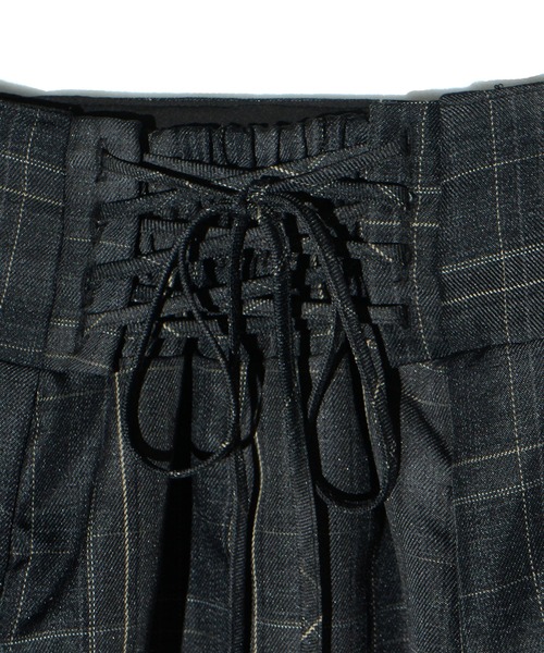 NOMAE（ノーマエ）の「BACKレースアップフレアスカート（スカート・レディース・ブラック/ブラウン/グレー/ダークブルー・FREE）」の7枚目の写真
