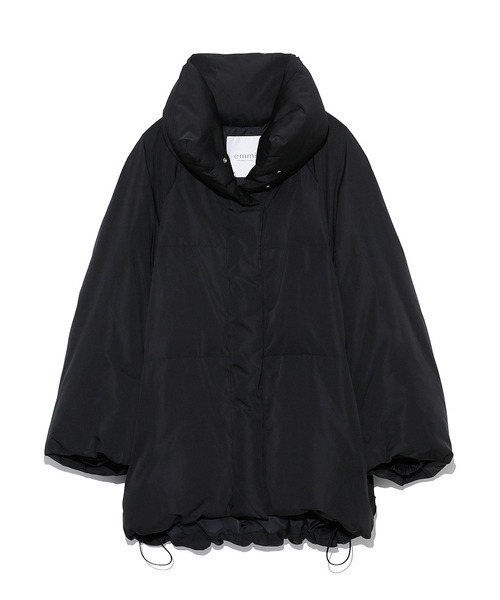emmi(エミ)の「【emmi atelier】サステナブルビックカラーダウン(ダウンジャケット/コート・レディース・ブラック/オリーブ/バーガンディー/オフホワイト・FREE)」の19枚目の写真