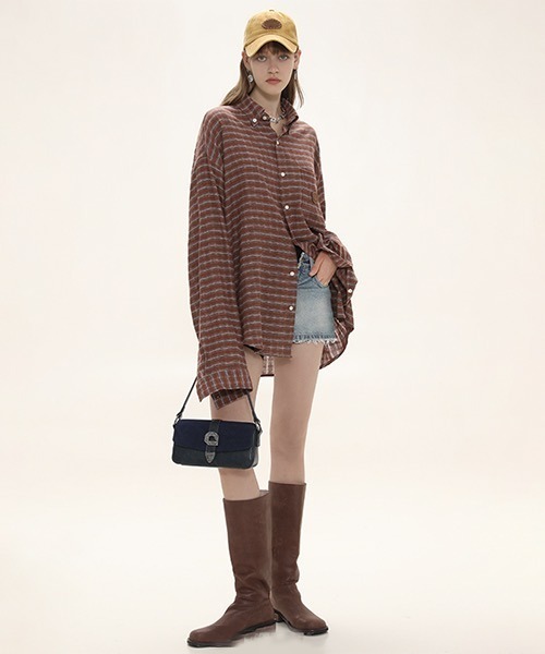 MASONPRINCE（メイソンプリンス）の「ロゴステッチ ボタンダウンシャツ CS23750【DO NOT TAG】（シャツ/ブラウス・レディース・ブラウン/グリーン/ピンク・M/S/L）」の4枚目の写真