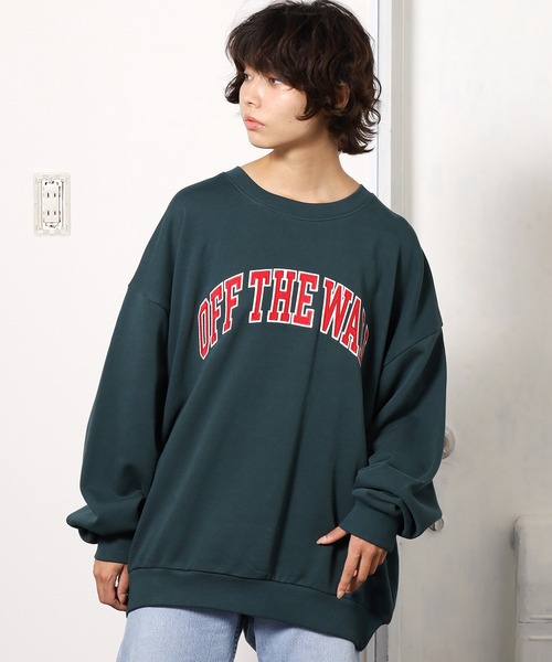 VANS（バンズ）の「VANS/ヴァンズ OTW Logo Big C SWT スウェット（スウェット・メンズ・グリーン/アッシュ/ネイビー・XL/L/M）」の2枚目の写真