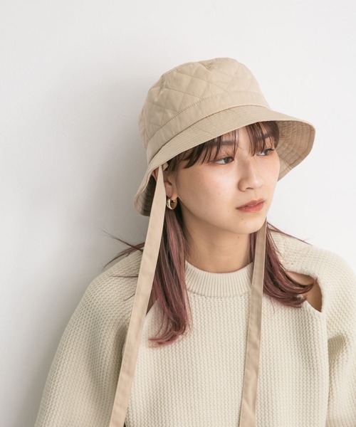KBF(ケイビーエフ)の「リボン付きキルティングバケットHAT(ハット・レディース・ブラック/ベージュ/オフホワイト・ONE)」の15枚目の写真