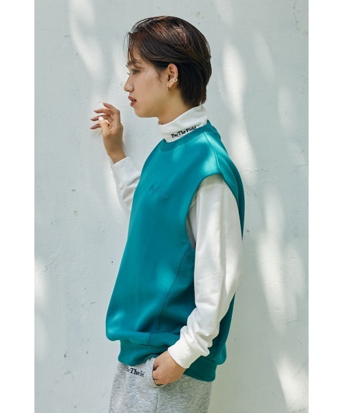 RODEO CROWNS WIDE BOWL（ロデオクラウンズワイドボウル）の「Field sw vest（ベスト・レディース・ピンク/ターコイズブルー/グレー×ホワイト・FREE）」の4枚目の写真