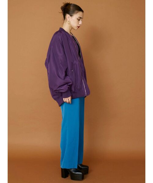 EVRIS（エヴリス）の「オーバーサイズMA-1（MA-1・レディース・ブラック/パープル/ブルー・FREE）」の11枚目の写真