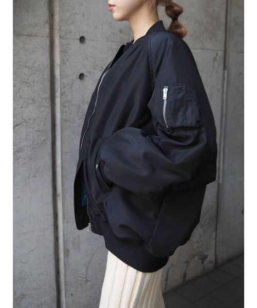 EVRIS（エヴリス）の「オーバーサイズMA-1（MA-1・レディース・ブラック/パープル/ブルー・FREE）」の22枚目の写真