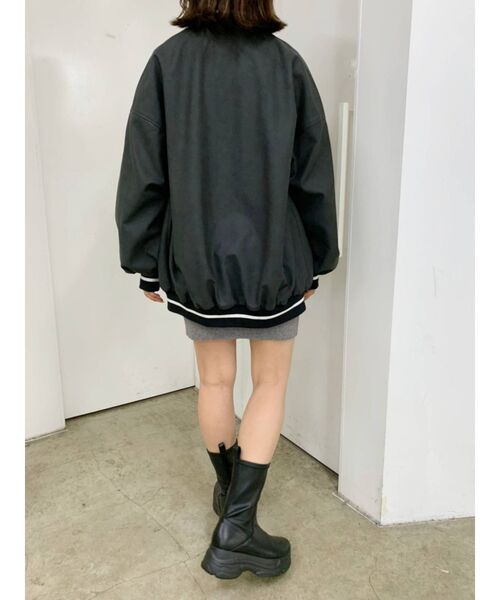 EVRIS（エヴリス）の「トラックソールワークブーツ（ブーツ・レディース・ホワイト/ブラック・SMALL/MEDIUM/LARGE）」の4枚目の写真