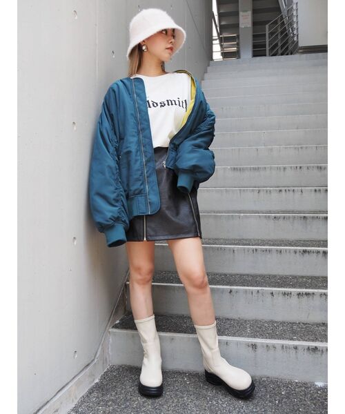 EVRIS（エヴリス）の「トラックソールワークブーツ（ブーツ・レディース・ホワイト/ブラック・SMALL/MEDIUM/LARGE）」の15枚目の写真