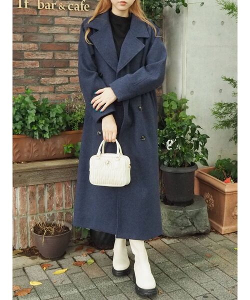 EVRIS（エヴリス）の「トラックソールワークブーツ（ブーツ・レディース・ホワイト/ブラック・SMALL/MEDIUM/LARGE）」の5枚目の写真