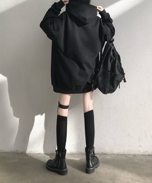 NOVESSEL(ノベセル)の「『NOVESSEL/ノベセル』ショルダージッププルパーカー(パーカー・メンズ・ブラック・L)」の11枚目の写真