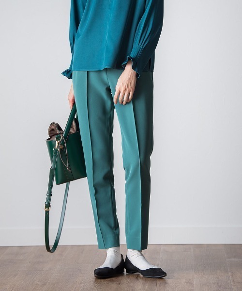 メイソングレイ【 叶えるパンツSOPHIAセンターシームテーパードパンツ MAYSON GREY（メイソングレイ）の「【2022AW 叶えるパンツ