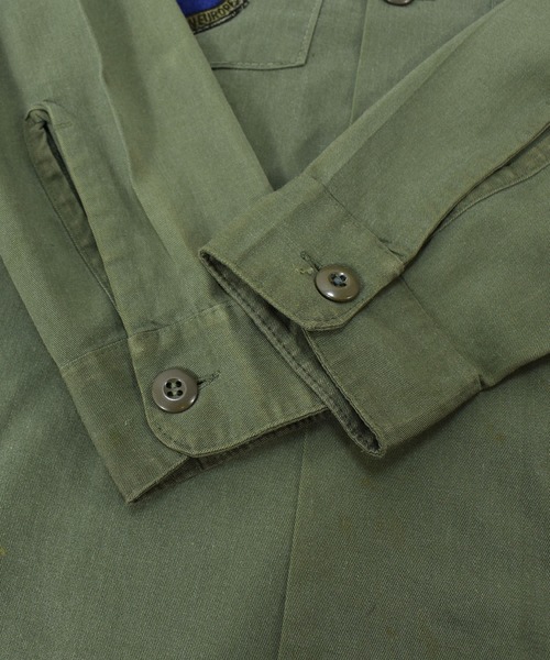 VINTAGE(ヴィンテージ)の「【ヴィンテージ古着】ミリタリー U.S.AIR FORCE ユーティリティシャツ(ミリタリージャケット・メンズ・カーキ・SMALL)」の11枚目の写真