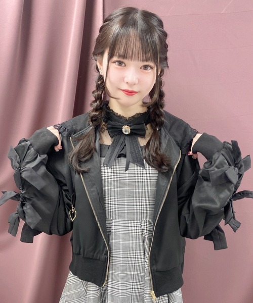 ROJITA(ロジータ)の「リボンスリーブブルゾン(ブルゾン・レディース・ブラック/ホワイト・FREE)」の13枚目の写真