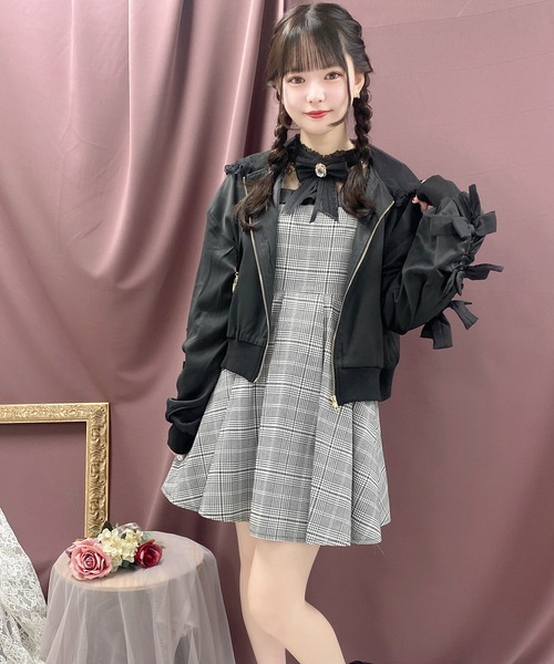 ROJITA(ロジータ)の「リボンスリーブブルゾン(ブルゾン・レディース・ブラック/ホワイト・FREE)」の15枚目の写真