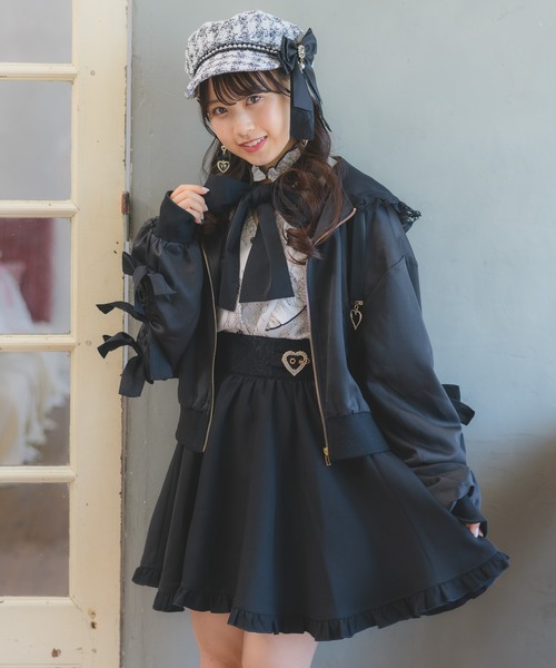 ROJITA(ロジータ)の「リボンスリーブブルゾン(ブルゾン・レディース・ブラック/ホワイト・FREE)」の8枚目の写真