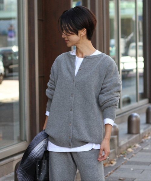 JOURNAL STANDARD relume（ジャーナルスタンダード　レリューム）の「《WEB限定追加2》ラムナイロン天竺編み2WAYカーディガン（カーディガン/ボレロ・レディース・チャコールグレー/ネイビー・FREE）」の22枚目の写真