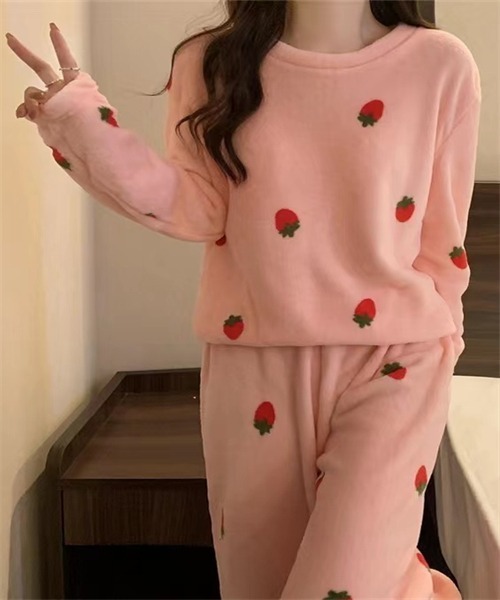 秋冬シーズン用 コーラルフリース カートゥーン 丸首 プルオーバー パジャマセット ヒョウ柄 ハローキティ猫 彼女 クリスマスプレゼント ID3221