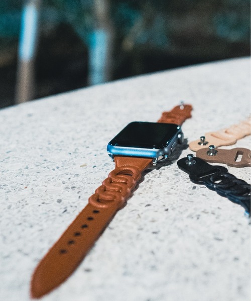 zandy(ズィーアンドワイ)の「zandy /ズィー・アンド・ワイ Apple Watch【まる細身レザーベルト】 アップルウォッチバンド レザーベルト /// leather2(デジタル腕時計・レディース・グレイッシュベージュ/ブラウン/ベージュ/ブラック・S/M)」の2枚目の写真