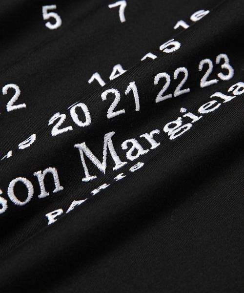 Maison Margiela（メゾンマルジェラ）の「T-SHIRT（Tシャツ/カットソー・メンズ・ブラック/ホワイト/ブラック系その他・S/L/M）」の5枚目の写真