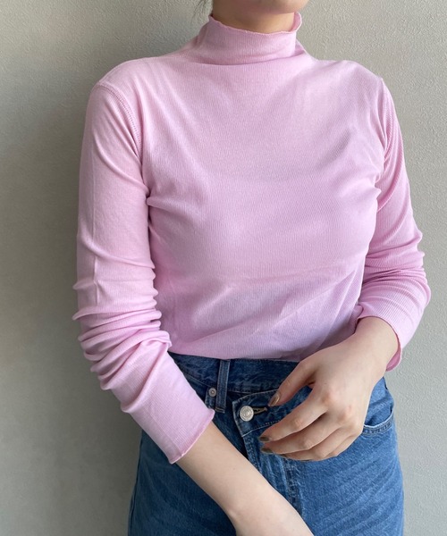 LOWRYS FARM（ローリーズファーム）の「シアーカラーハイネックＬＳ　193963（Tシャツ/カットソー・レディース・ブルー/ブラック/ホワイト/ピンク・FREE）」の4枚目の写真