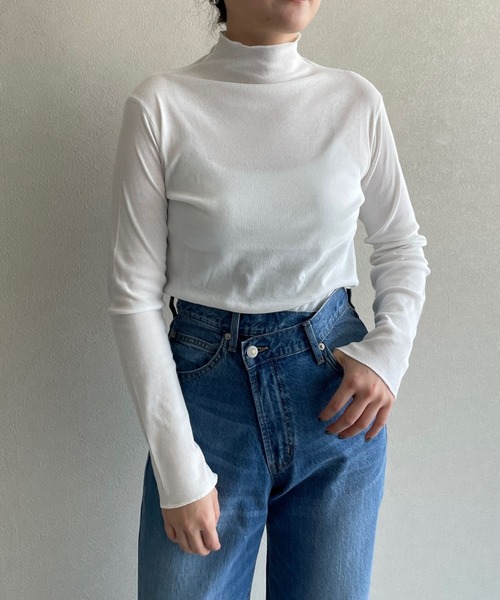 LOWRYS FARM（ローリーズファーム）の「シアーカラーハイネックＬＳ　193963（Tシャツ/カットソー・レディース・ブルー/ブラック/ホワイト/ピンク・FREE）」の6枚目の写真